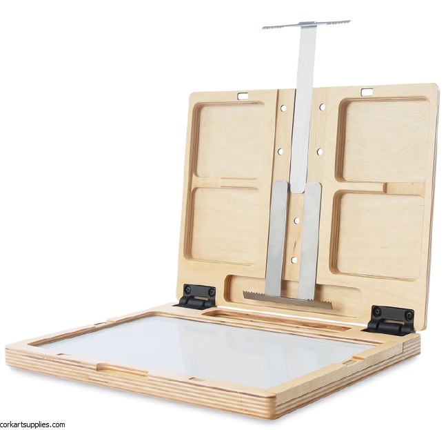 U.go Plein Air Pochade Box 8.4
