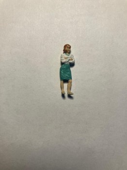 MOM WAITING FOR CHILD