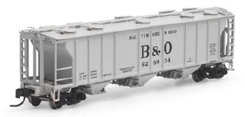 N B&O 3-BAY COV HOPPER #629034