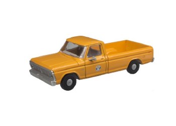 SP F-100 PICKUP TRUCK