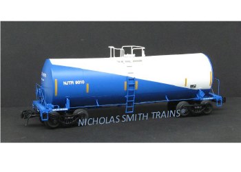 NJT 17600 GALLON TRINITY TANK