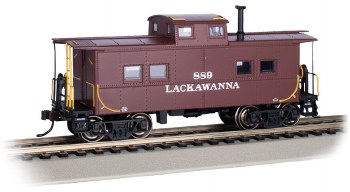 DL&W STEEL CABOOSE #889