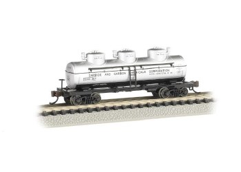 N C&C CHEM 3-DOME TANK CAR