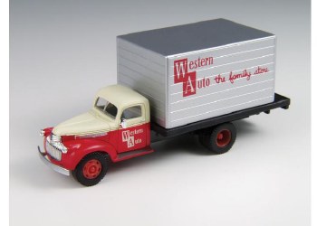 '41/46 CHEVY BOX TRUCK