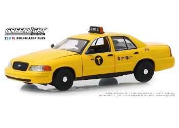 1/43 2011 FORD CROWN VICTORIA