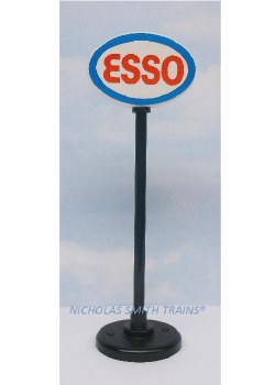 G LIGHTED ESSO SIGN