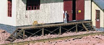 LOADING DOCK FOR GOODS SHED