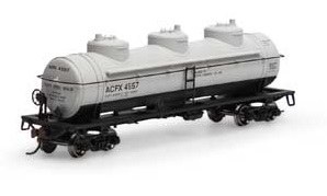 ACF 3-DOME TANK CAR #4557