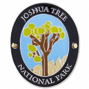 Traveler Series Joshua Tree Hiking Medallion
