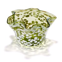 Additional picture of Green Speckled Wavy Bowl