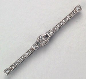 Diamond Pin Art Deco 18kt