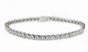Lab diamond bracelet 3.21cttw full bezel design e,f VVS  VS model 049-BRC301823.00