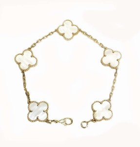 Five motif 18kt yellow gold bracelet mother of pearl clover model 114-CH709