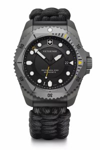 Victorinox Swiss Army Dive Pro Quartz Titanium 43mm Watch Model 241993.1