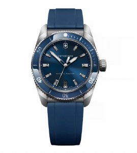 Victorinox Maverick Blue Dial 39mm model 242094.
