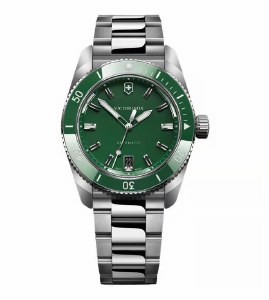 Victorinox Maverick Automatic Green Dial 39mm model 242107