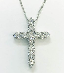 Lab diamond cross 14ktw 3.30 cttw F color VS1 clarity model LPN48OFW330