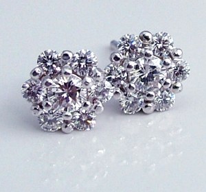 Diamond cluster earrings 14ktw 1.50cttw F VS