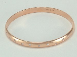 Diamond bangle 14kt rose gold 0.50cttw G VS