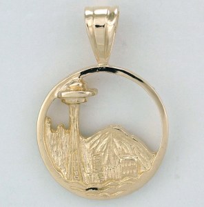 Seattle charm with city and Mt. Rainier 14kty gold model SWP0850