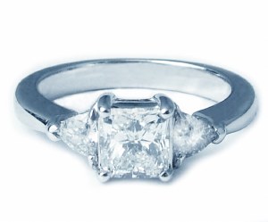Diamond ring 1.36cttw 14ktw model SWR-0423-02