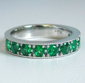 Emerald platinum ring with 0.90cttw emeralds model SWR18065-P-EM