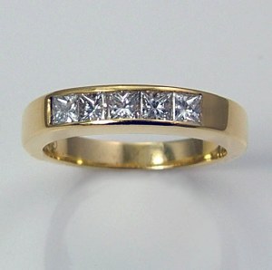 Diamond band 18kt 0.50 cttw model SWR1983