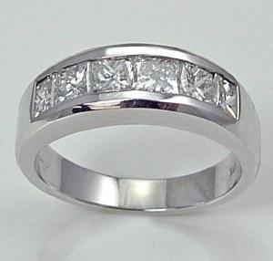 Diamond band 18kt gold 1.48 cttw model SWR2101
