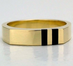 Men's Onyx Ring 18kt