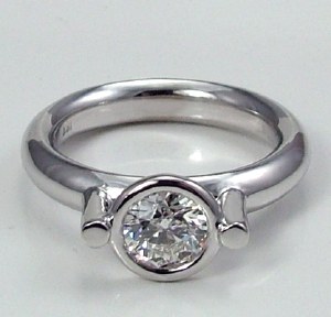 Diamond ring 18kt gold model SWR9580
