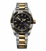 Victorinox Maverick Black Dial 39mm model 242102