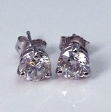 Diamond stud earrings 14ktw 1.30cttw F G SI3