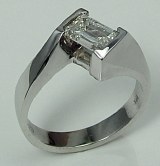 Diamond engagement ring 18ktw Gold 1.13ct Emerald cut