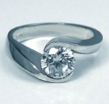 Diamond ring platinumt 0.32 ct model SWR3625P