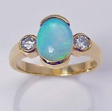 Opal diamond ring 18kt yellow gold  1.41cttw G SI1