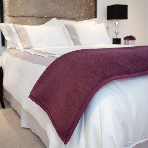 BC Comfy Fleece Blanket Auberg