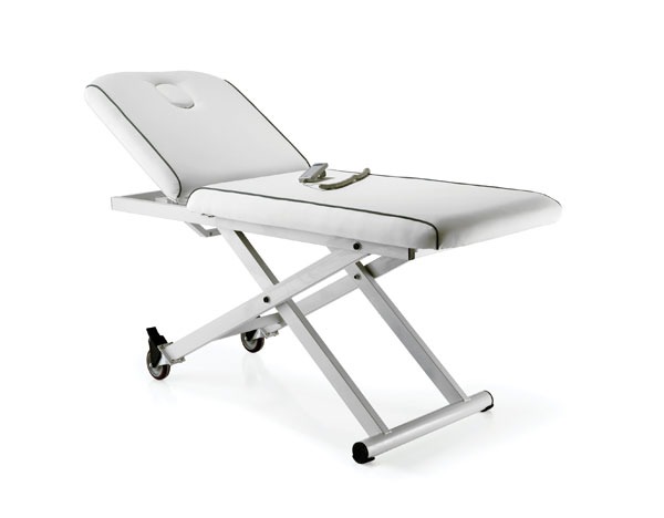 Rem Excel Std Electric Couch W Hennessy Hair Beauty