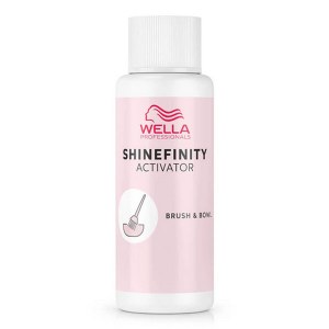 Wella Shinefinity Brush 2% 60 ml