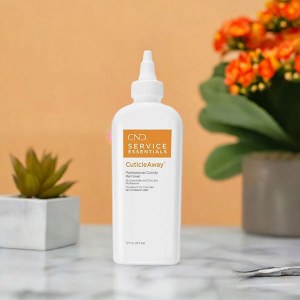 Additional picture of CND Cuticle Away 177ml