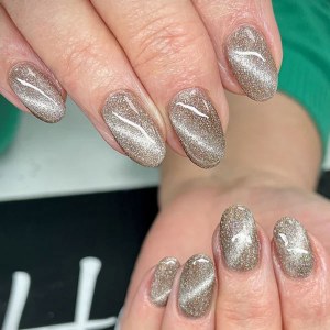 Additional picture of Halo Gel Mirror Mirror 8ml