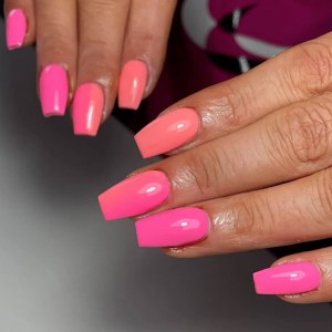 Additional picture of Halo Gel Neon Pink 8ml