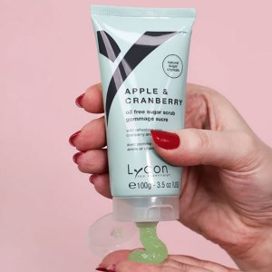 Additional picture of Lycon Apple & Cran Scrub 100g