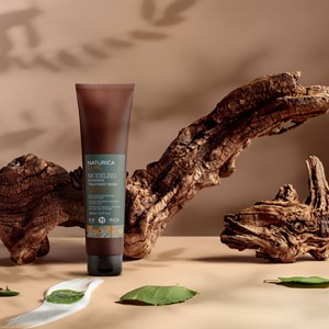 Additional picture of Naturica Modeling Treat 150ml