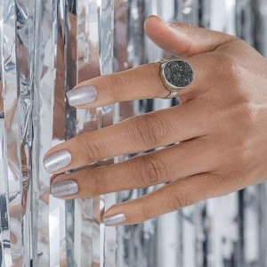 Additional picture of OPI GC Tinsel,Tinsel Lil L 15ml