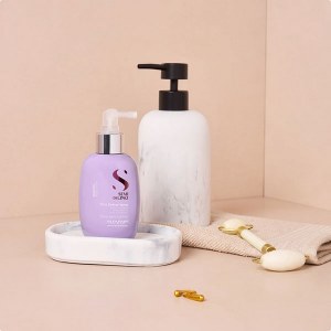Additional picture of SDL Frizz Defeat Spray 125ml