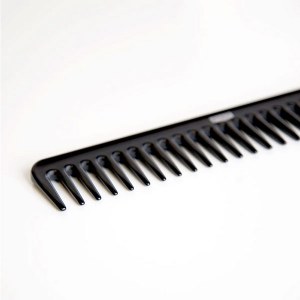 Additional picture of Uppercut CB11 Rake Comb