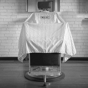 Additional picture of Wahl Prof Cape Pinstripe