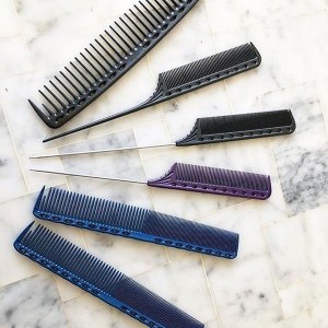 Additional picture of YS Park 112 Tail Comb Carbon