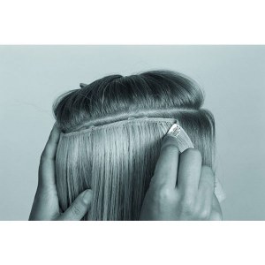 Additional picture of AD Hair Extension 18" No.613 3 Piece Clip-In