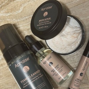 Additional picture of Apraise Brow Scrub 50ml